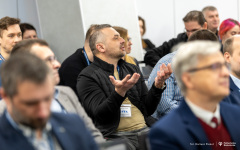 2025-01-21-XXI-Konferencja-Światłowody-i-ich-zastosowania-fot-Dariusz-Piekut