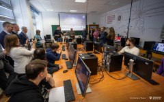 2025-05-20-Otwarcie-Laboratorium-Przemysłowej-Autonomizacji-i-Cyfrowej-Produkcyjna-WE-fot-Dariusz-Piekut-PB
