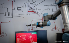 2025-05-20-Otwarcie-Laboratorium-Przemysłowej-Autonomizacji-i-Cyfrowej-Produkcyjna-WE-fot-Dariusz-Piekut-PB