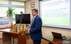 2025-03-21-Nagrodzeni-w-XXIV-EDYCJI-OGÓLNOPOLSKIEGO-KONKURSU-o-dyplom-i-nagrodę-Prezesa-SIMP-fot-Dariusz-Piekut-PB