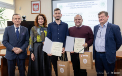 2025-03-21-Nagrodzeni-w-XXIV-EDYCJI-OGÓLNOPOLSKIEGO-KONKURSU-o-dyplom-i-nagrodę-Prezesa-SIMP-fot-Dariusz-Piekut-PB