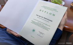 2025-03-21-Nagrodzeni-w-XXIV-EDYCJI-OGÓLNOPOLSKIEGO-KONKURSU-o-dyplom-i-nagrodę-Prezesa-SIMP-fot-Dariusz-Piekut-PB