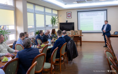 2025-03-21-Nagrodzeni-w-XXIV-EDYCJI-OGÓLNOPOLSKIEGO-KONKURSU-o-dyplom-i-nagrodę-Prezesa-SIMP-fot-Dariusz-Piekut-PB