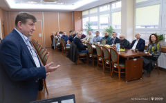 2025-03-21-Nagrodzeni-w-XXIV-EDYCJI-OGÓLNOPOLSKIEGO-KONKURSU-o-dyplom-i-nagrodę-Prezesa-SIMP-fot-Dariusz-Piekut-PB