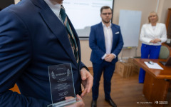2026-03-30-Laureaci-najlepszych-prac-dyplomowych-IV edycja-konkurs-o-dyplom-nagroda-Prezesa-Podlaskiego-fot-Iryna-Mikhno-PB
