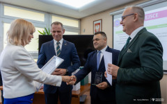 2026-03-30-Laureaci-najlepszych-prac-dyplomowych-IV edycja-konkurs-o-dyplom-nagroda-Prezesa-Podlaskiego-fot-Iryna-Mikhno-PB