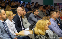 2023.11.15 Najlepsze prace dyplomowe absolwentów studiów wyższych kierunku budownictwo fot.Dariusz Piekut
