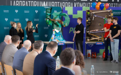 2026-03-18-Niesamowita maszyna-fot-Iryna-Mikhno-PB