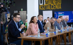 2026-03-18-Niesamowita maszyna-fot-Iryna-Mikhno-PB