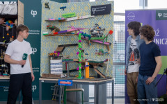 2026-03-18-Niesamowita maszyna-fot-Iryna-Mikhno-PB