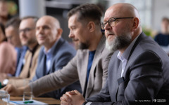 2026-03-18-Niesamowita maszyna-fot-Iryna-Mikhno-PB