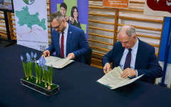 2026-02-24-Umowa-o-współpracy-z-ZS-Nr-2-w-Ostrowi-Mazowieckiej-fot. ZS-Nr-2-w-Ostrowi-Mazowieckiej