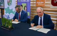 2026-02-24-Umowa-o-współpracy-z-ZS-Nr-2-w-Ostrowi-Mazowieckiej-fot. ZS-Nr-2-w-Ostrowi-Mazowieckiej