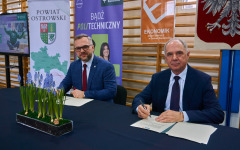 2026-02-24-Umowa-o-współpracy-z-ZS-Nr-2-w-Ostrowi-Mazowieckiej-fot. ZS-Nr-2-w-Ostrowi-Mazowieckiej