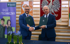 2026-02-24-Umowa-o-współpracy-z-ZS-Nr-2-w-Ostrowi-Mazowieckiej-fot. ZS-Nr-2-w-Ostrowi-Mazowieckiej