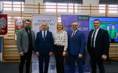 2026-02-24-Umowa-o-współpracy-z-ZS-Nr-2-w-Ostrowi-Mazowieckiej-fot. ZS-Nr-2-w-Ostrowi-Mazowieckiej