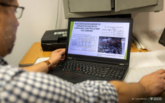 2025-11-26-patent-Sposób-wykonania-asfaltowe-nawierzchni-drogowej-z warstwą-z-betonu-geopolimerowego-prof-Bołtryk-fot-Iryna-Mikhno-PB