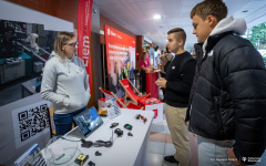2025-10-15-Rozdanie-stypendiów-przemysłowych-na-WE-fot-Dariusz-Piekut-PB