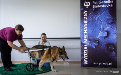 29-04-2024-Wózek-dla-psa-od studentów-z-koła-naukowego-Ortos-fot-Dariusz-Piekut