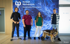29-04-2024-Wózek-dla-psa-od studentów-z-koła-naukowego-Ortos-fot-Dariusz-Piekut
