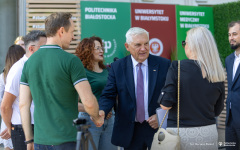 2025-09-02-Studiuj-w-Białymstoku-prezentacja-autobusu-fot-Dariusz-Piekut-PB