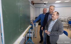 2026-04-29-Łącznik-mechaniczny-z-funkcją-pomiaru-siły-w-połączeniu-fot-Dariusz-Piekit-PB