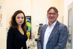 Dr inż. Piotr Borkowski i mgr inż. Paulina Janowska mają prawo ochronne na wzór użytkowy pt. Urządzenie do edukacji sensorycznej, fot. Paweł Jankowski