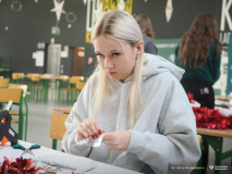 2025-11-28-Przystrajanie-bombek-w-CNK -fot-Jerzy-Doroszkiewicz-PB