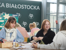 2025-11-28-Przystrajanie-bombek-w-CNK -fot-Jerzy-Doroszkiewicz-PB