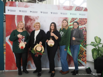 2025-11-28-Przystrajanie-bombek-w-CNK -fot-Jerzy-Doroszkiewicz-PB