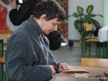 2025-11-28-Przystrajanie-bombek-w-CNK -fot-Jerzy-Doroszkiewicz-PB