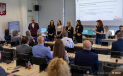 2024-05-16-Wręczenie-podziękowań-najlepszym-studentom-fot-Dariusz-Piekut