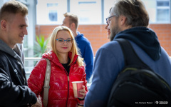 Rozkład jazdy - jak się nie zgubić na studiach - spotkania studentów PB_fot. Dariusz Piekut