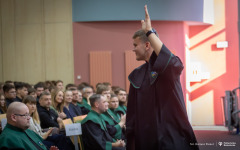 2026-10-16-ALO-PB-Uroczyste-pasowanie-pierwszoklasitów-fot-Dariusz-Piekut-PB