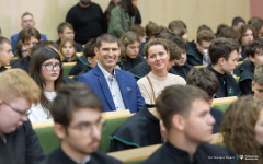 2026-10-16-ALO-PB-Uroczyste-pasowanie-pierwszoklasitów-fot-Dariusz-Piekut-PB