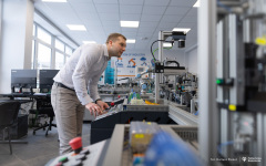 2026-02-11-laboratorium-Przemysł-5.0-fot-Dariusz-PIekut-PB