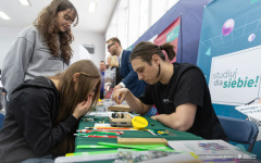 2026-02-10-Targi-edukacyjnej-w-II-LO-fot-Dariusz-PIekut-PB