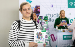 2025-04-10-targi edukacyjne-Pisz-foto-Iryna-Mikhno-PB