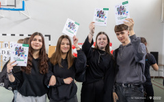 2025-04-10-targi edukacyjne-Pisz-foto-Iryna-Mikhno-PB