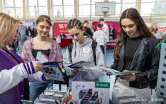 2025-04-10-targi edukacyjne-Pisz-foto-Iryna-Mikhno-PB
