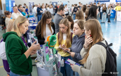 2025-04-10-targi edukacyjne-Pisz-foto-Iryna-Mikhno-PB