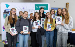 2025-04-10-targi edukacyjne-Pisz-foto-Iryna-Mikhno-PB