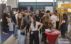 2026-10-20-Targi-Pracy-Politechniki-Białostockiej-fot-Dariusz-Piekut-PB