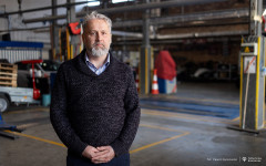 2026-01-15-Urzadzenie-do-badania-zuzycia-powierzchni-gornych-warstw-nawierzchni-drogowych-fot-Pawel-Jankowski-PB-58