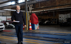 2026-01-15-Urzadzenie-do-badania-zuzycia-powierzchni-gornych-warstw-nawierzchni-drogowych-fot-Pawel-Jankowski-PB-59