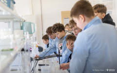 2026-03-09-Warsztaty-dla-uczniów-ze-szkół-w-Siemiatyczach-fot-Dariusz-Piekut-PB