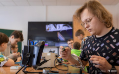 2026-03-24-WE-warsztaty-Technologie-kosmiczne-dla-początkujących-SPwBiałowieży-fot-Iryna-Mikhno-PB