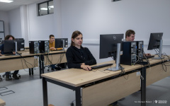 2024-11-28-It-is-English-fot-Dariusz-Piekut