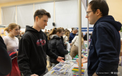 025-03-27-Targi-edukacyjne-w-Augustowie-fot-Dariusz-Piekut-PB