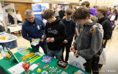 025-03-27-Targi-edukacyjne-w-Augustowie-fot-Dariusz-Piekut-PB